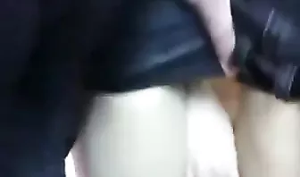 Парень от первого лица заснял секс с подругой на рабочем месте